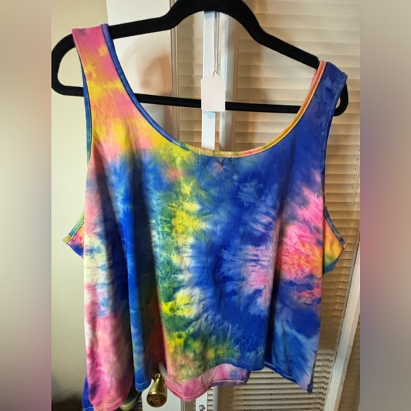 Colorful Tank-Size 3X - Picture 2 of 5